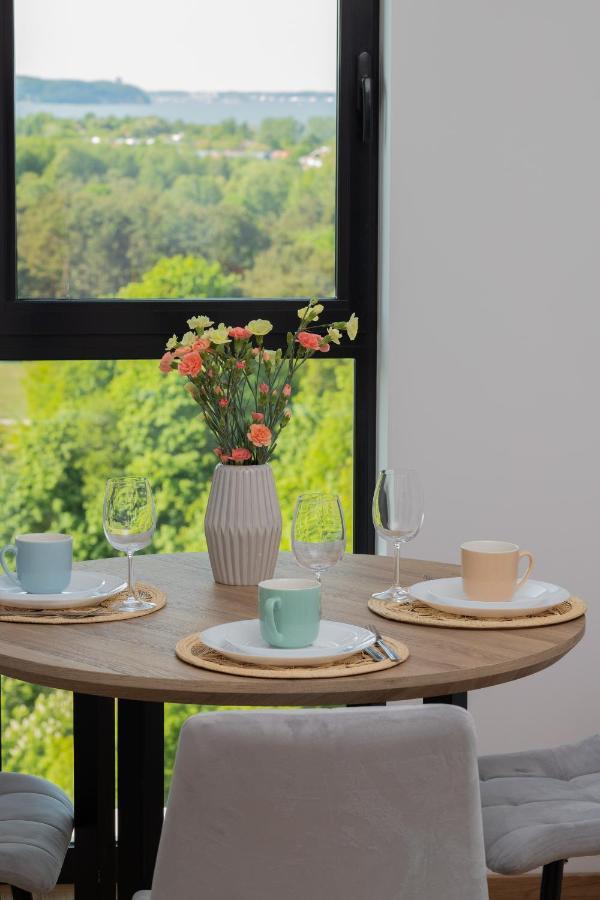 Tarasy Baltyku Apartments & Parking & Balcony By Noclegi Renters グダニスク エクステリア 写真